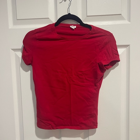 Garage Estelle Longline Red Short Sleeve Tee - Picture 2 of 4